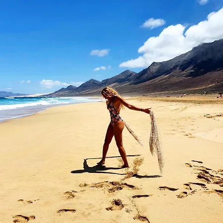 Luna De Lobos Corralejo